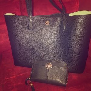 **AUTHENTIC TORY BURCH TOTE AND MATCHING WALLET